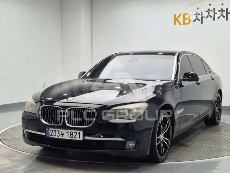 2012 BMW 7 Series