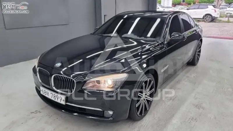 2012 BMW 7 Series