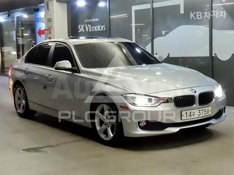 2012 BMW 330