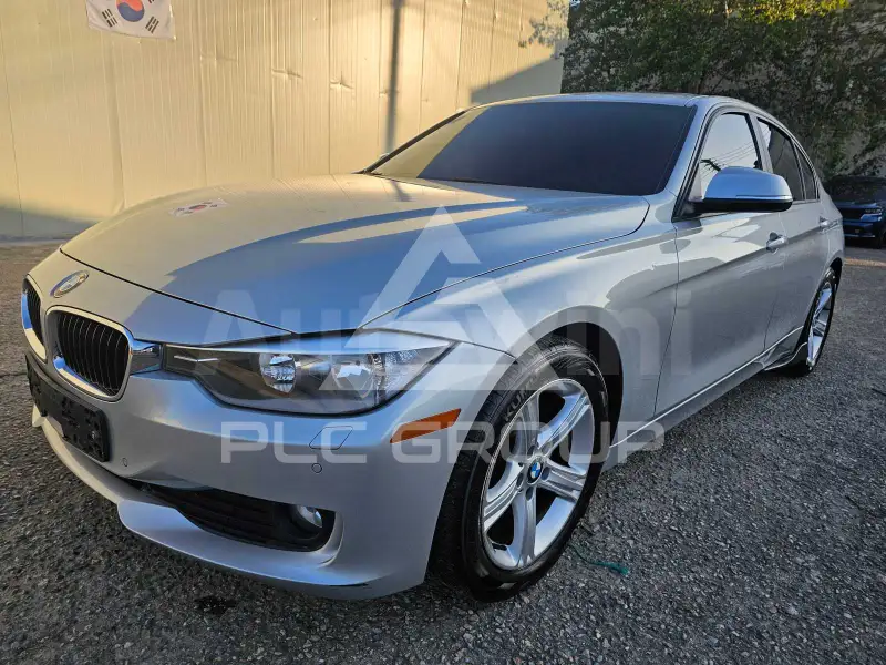 2012 BMW 330