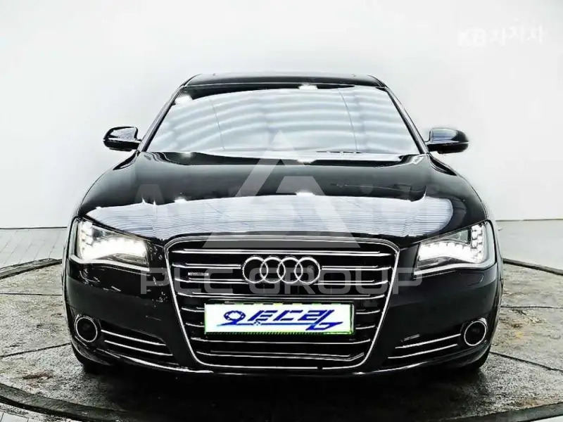 2012 Audi A8