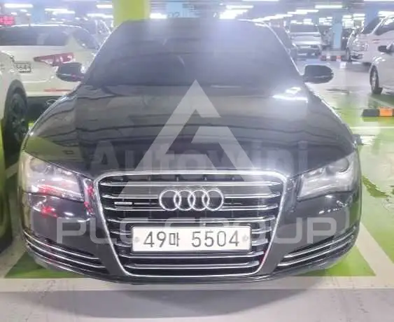 2012 Audi A8