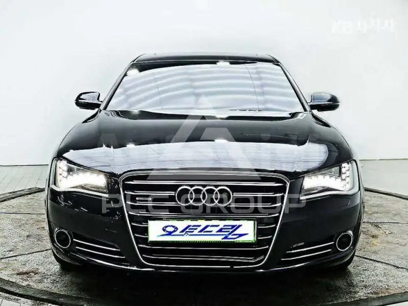 2012 Audi A8