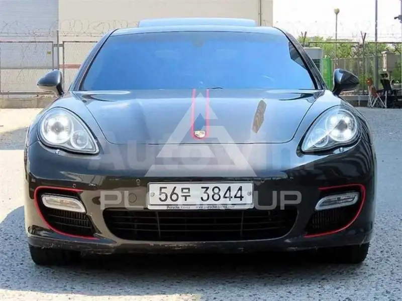2012 Porsche Panamera