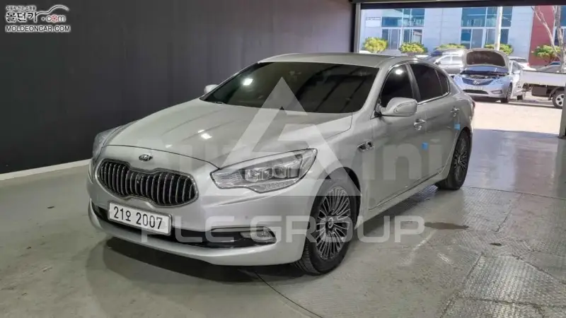 2012 KIA K9