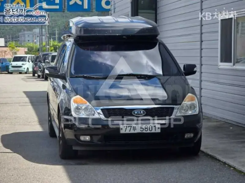 2012 KIA Carnival