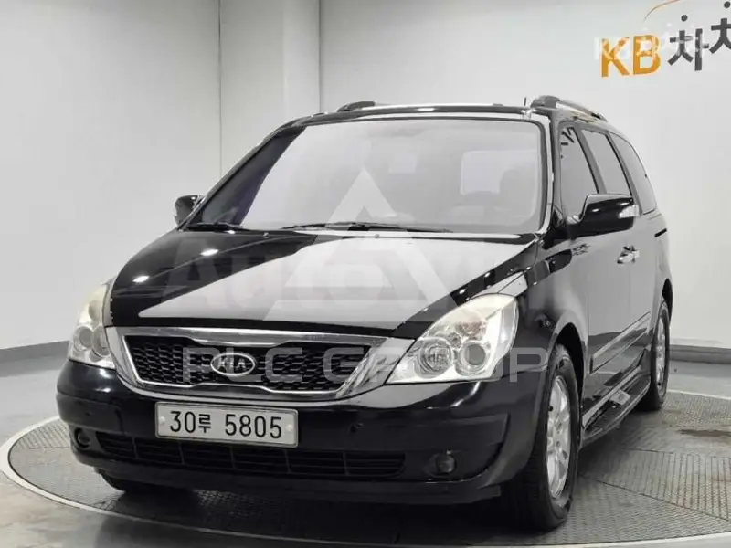 2012 KIA Carnival
