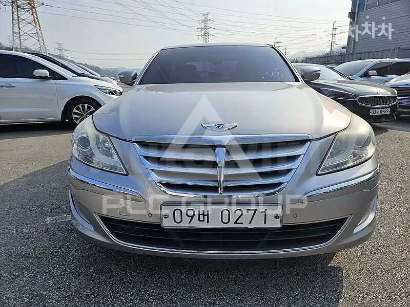 2012 Hyundai Genesis