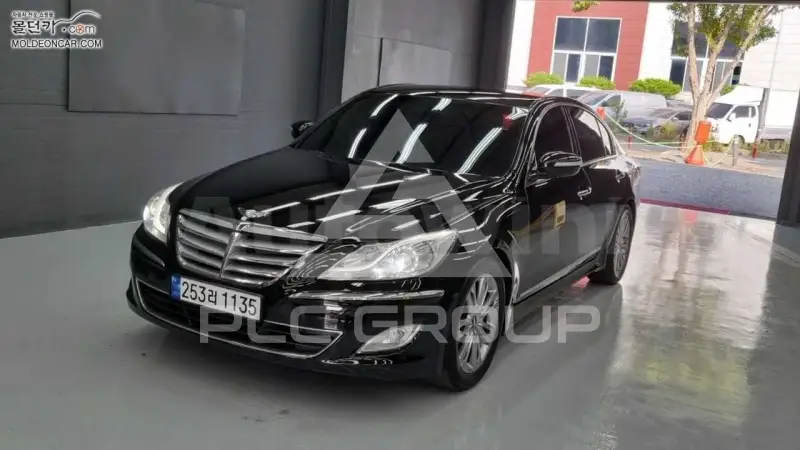 2012 Hyundai Genesis