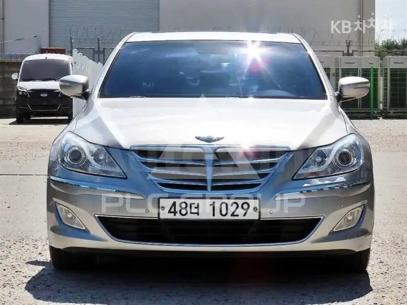 2012 Hyundai Genesis