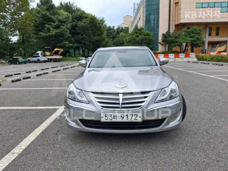 2012 Hyundai Genesis