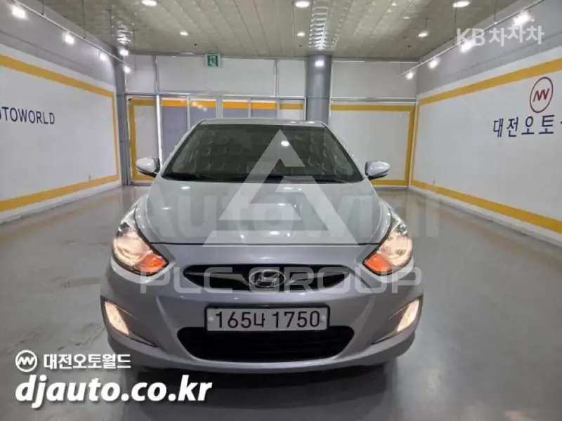 2012 Hyundai Accent