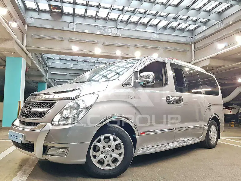 2012 Hyundai Starex