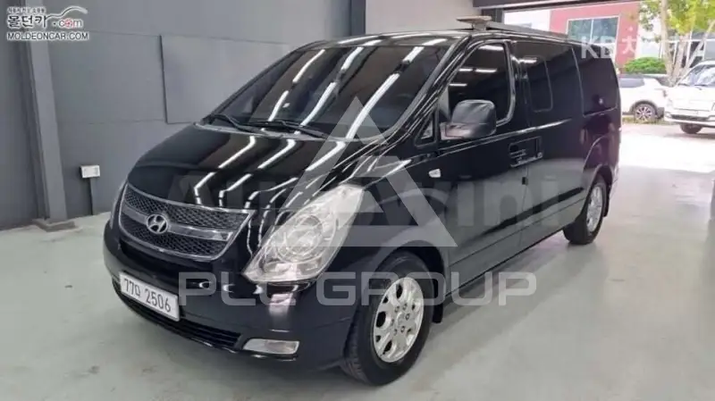 2012 Hyundai Starex
