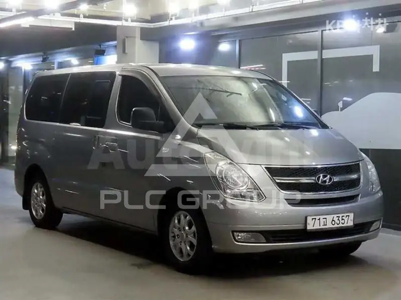 2012 Hyundai Starex