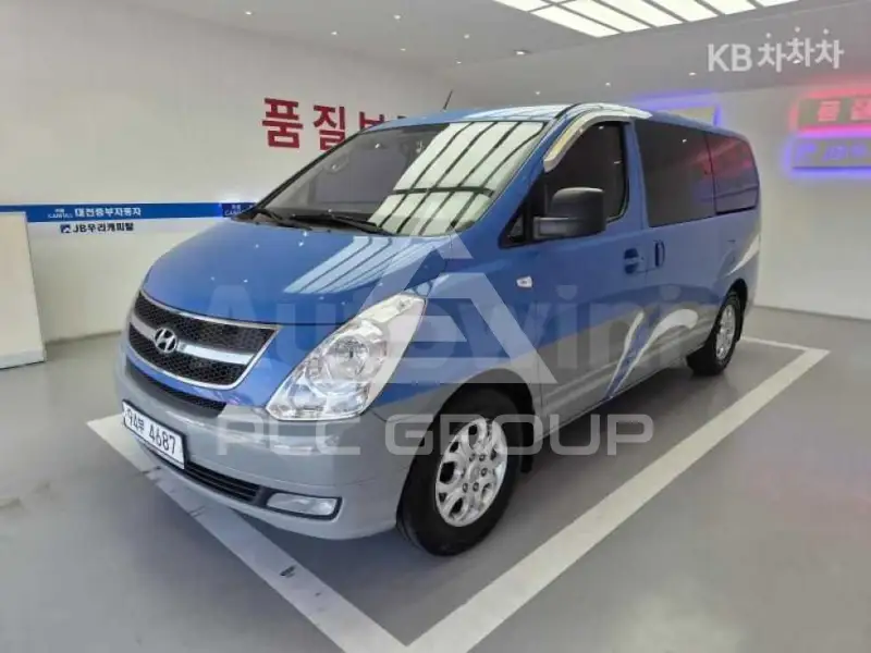 2012 Hyundai Starex