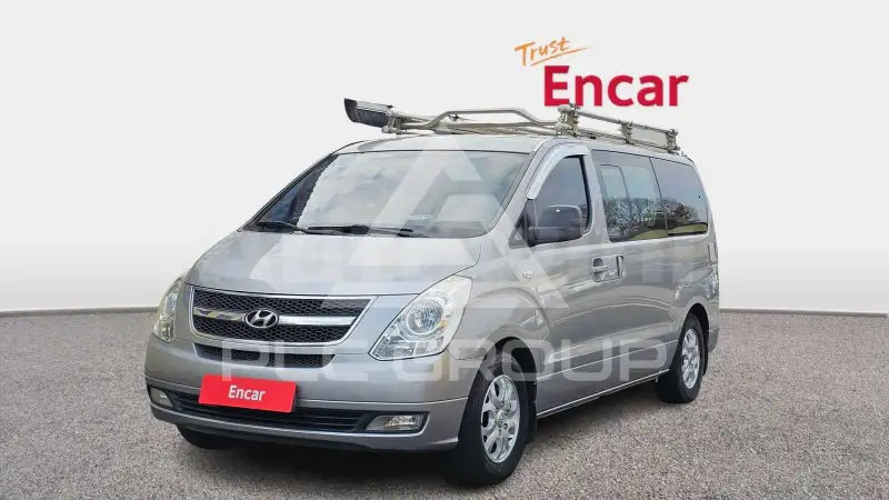 2012 Hyundai Starex