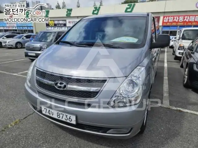 2012 Hyundai Starex