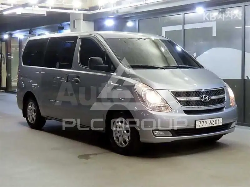 2012 Hyundai Starex