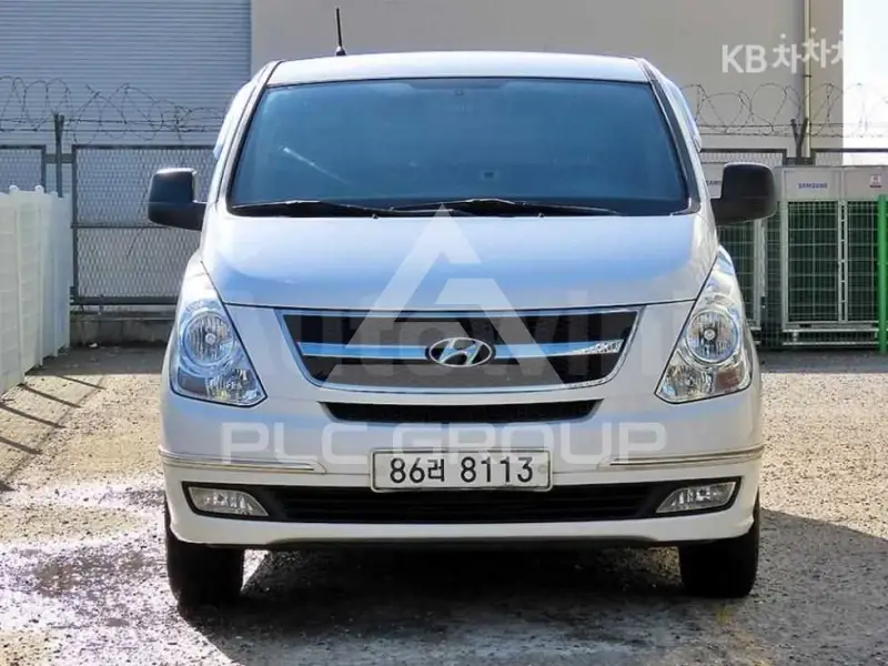 2012 Hyundai Starex