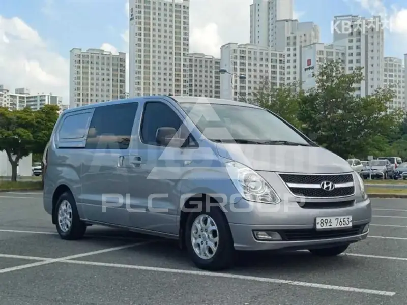 2012 Hyundai Starex