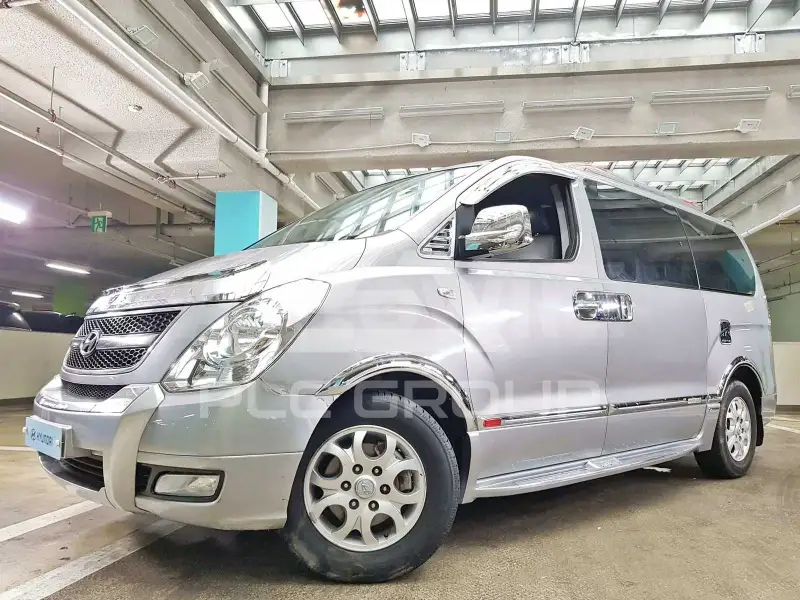 2012 Hyundai Starex