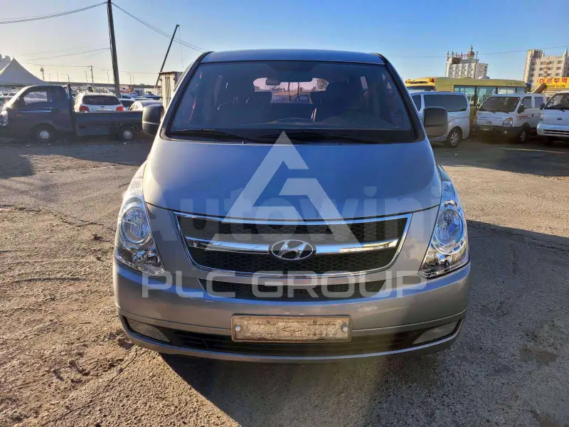 2012 Hyundai Starex