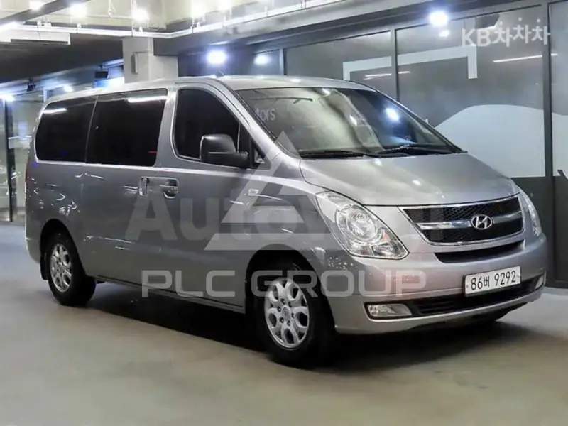 2012 Hyundai Starex