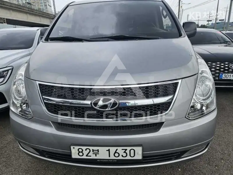 2012 Hyundai Starex