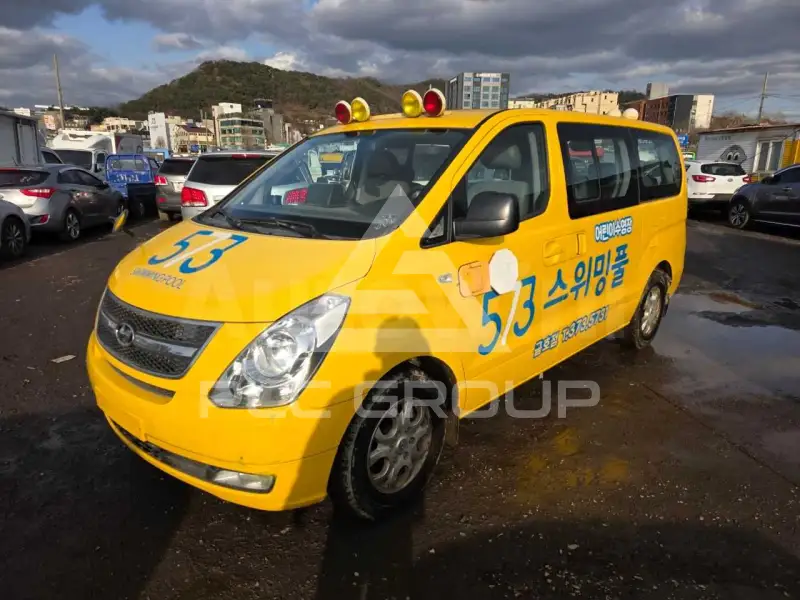 2012 Hyundai Starex