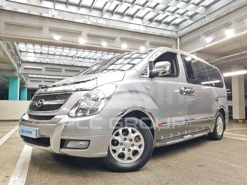 2012 Hyundai Starex