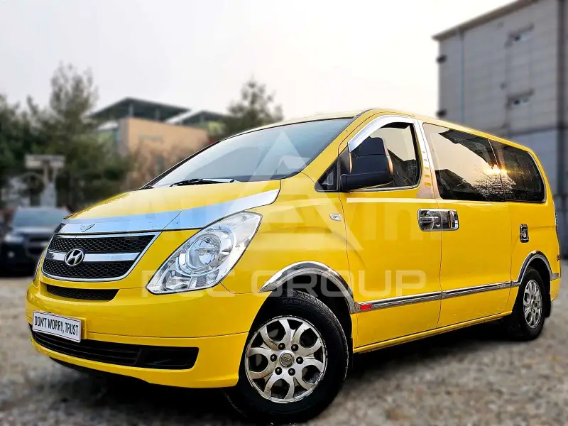 2012 Hyundai Starex