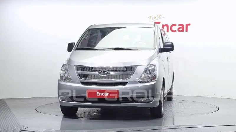 2012 Hyundai Starex