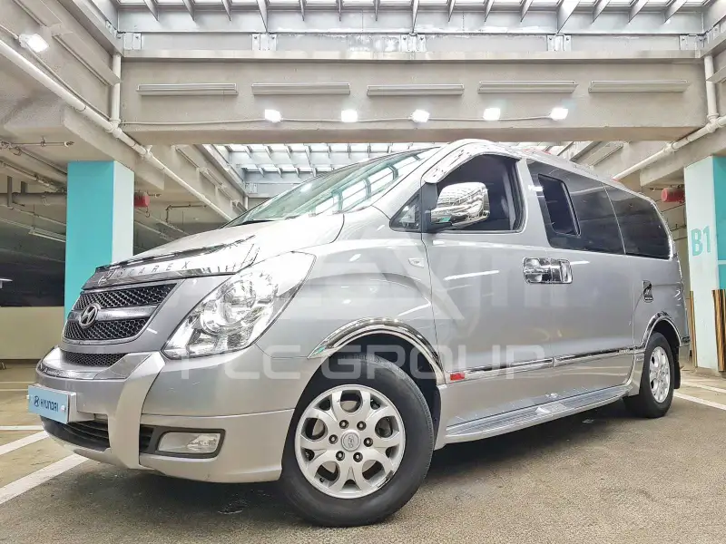 2012 Hyundai Starex