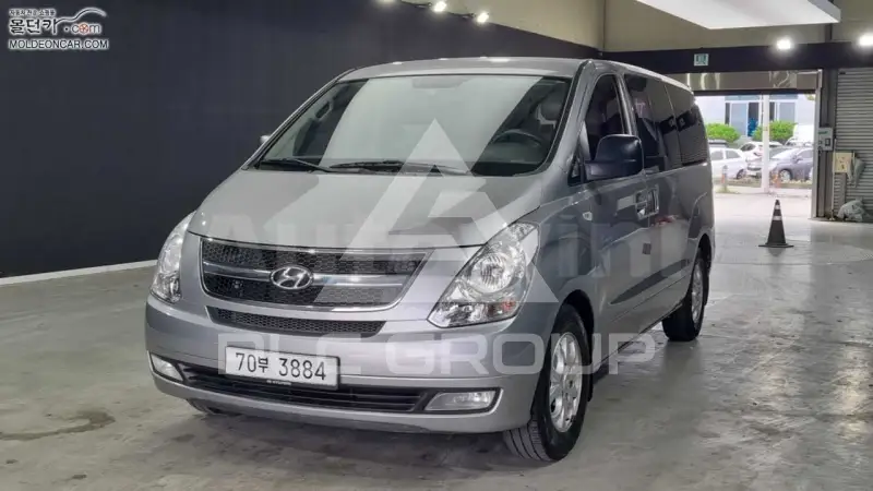 2012 Hyundai Starex