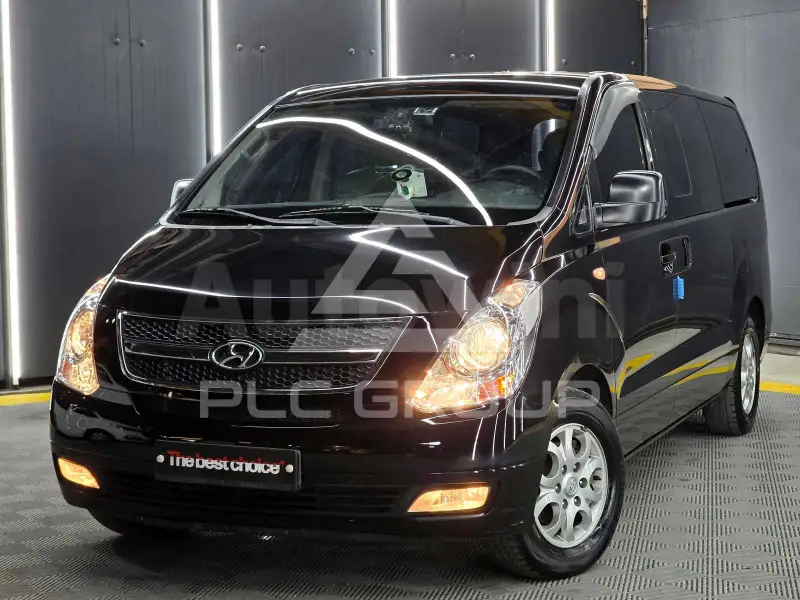 2012 Hyundai Starex