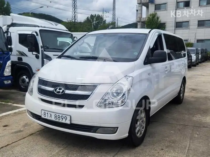 2012 Hyundai Starex