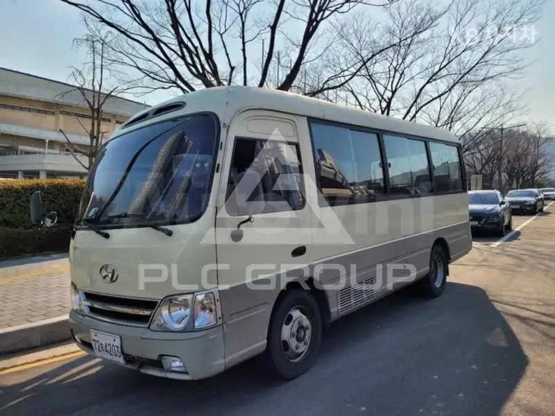 2012 Hyundai Starex