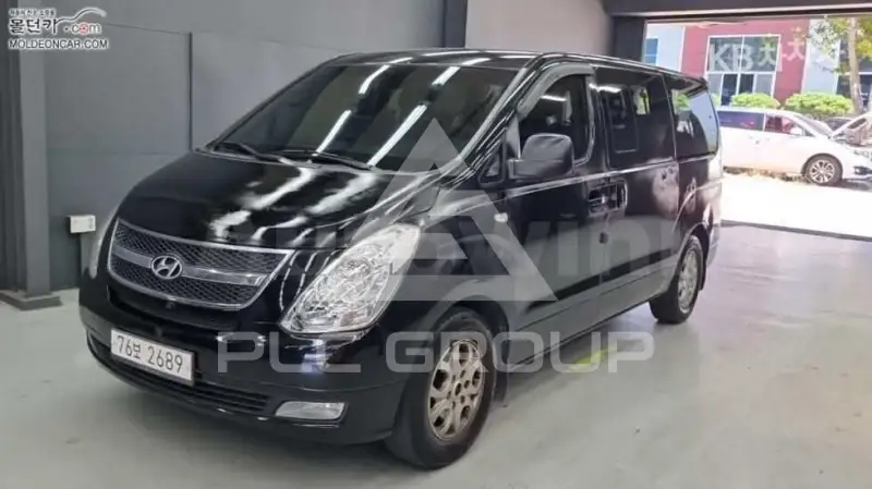 2012 Hyundai Starex