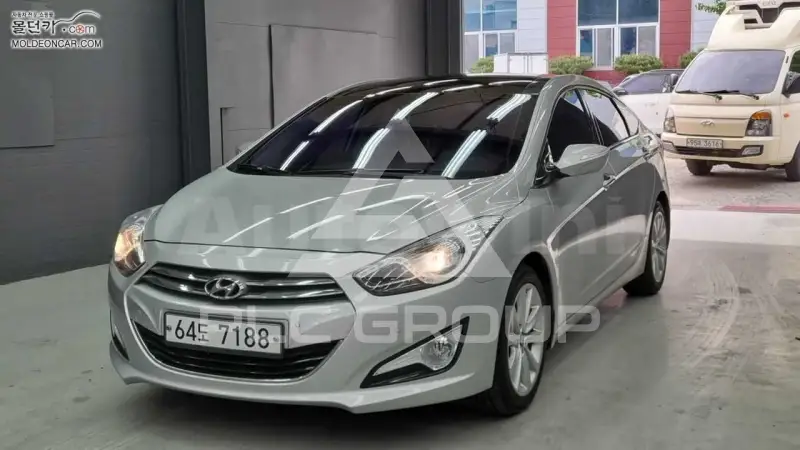 2012 Hyundai I40