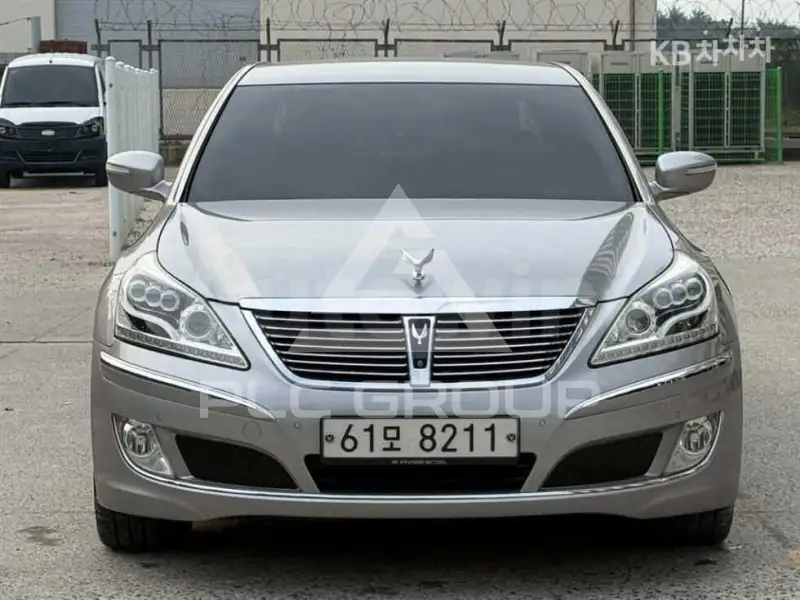 2012 Hyundai Equus