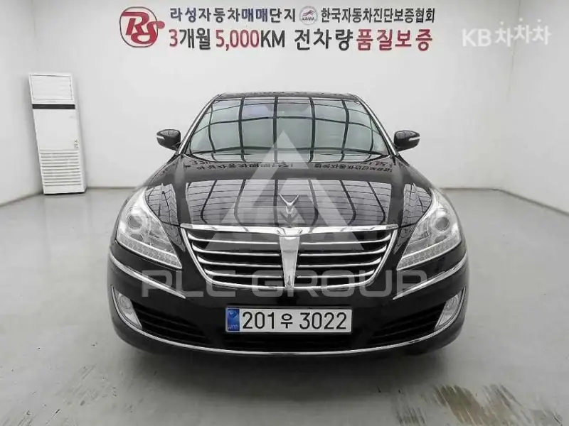 2012 Hyundai Equus