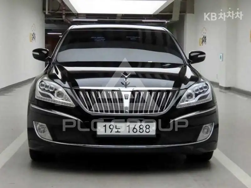 2012 Hyundai Equus