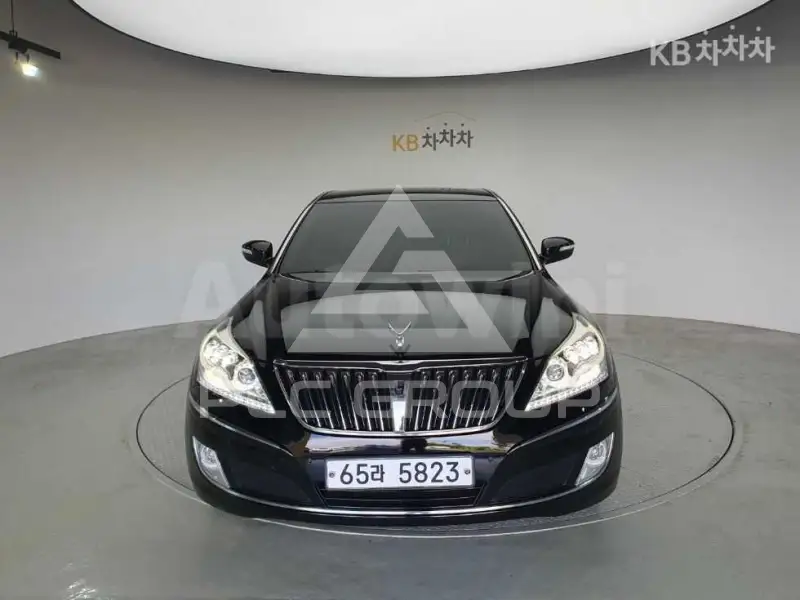 2012 Hyundai Equus