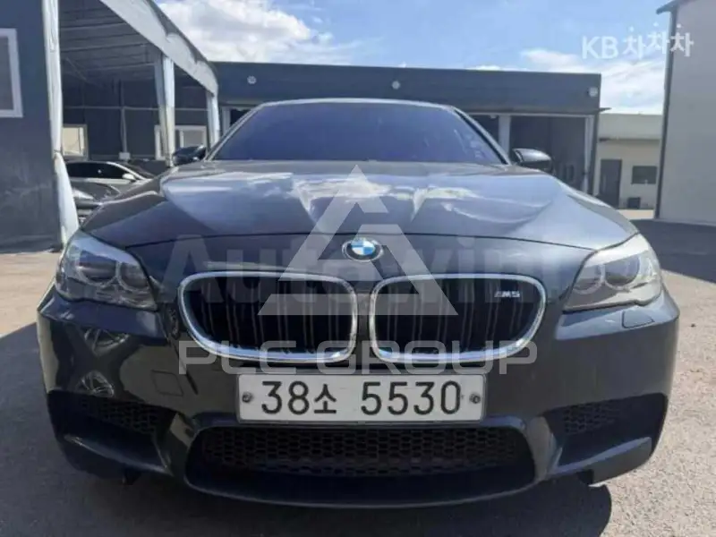 2013 BMW M1