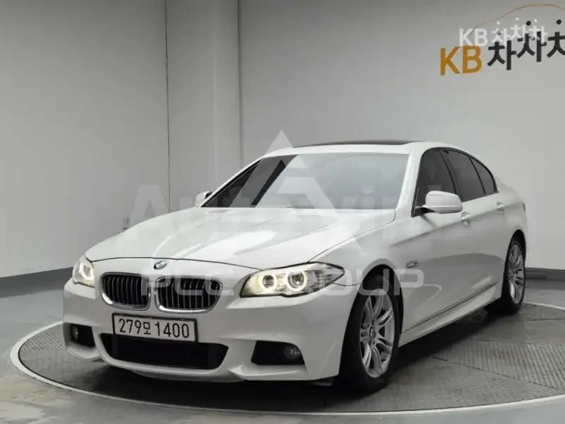 2013 BMW 523