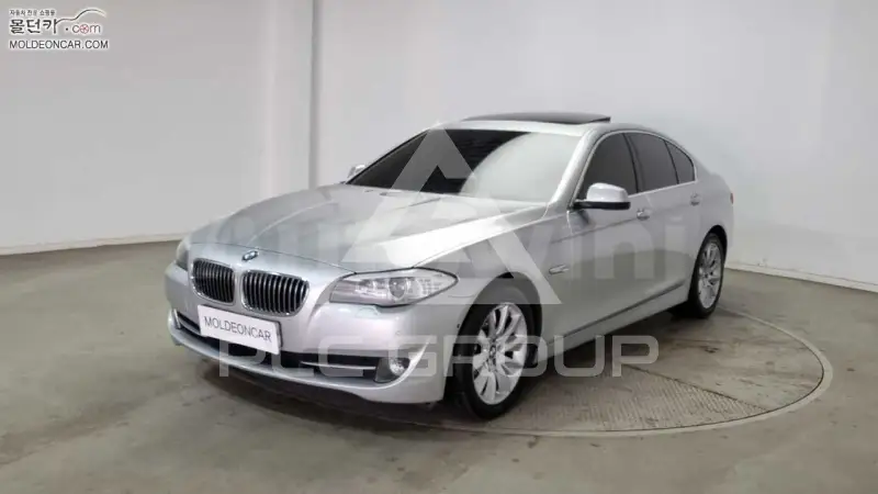 2013 BMW 523