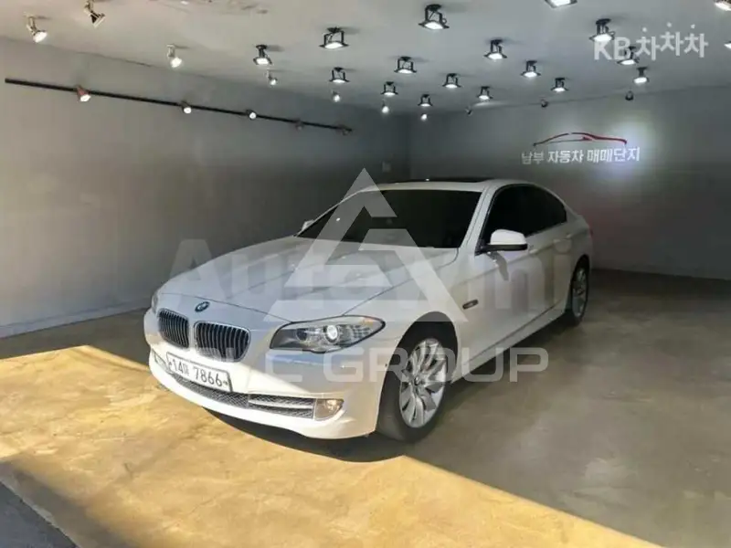 2013 BMW 523