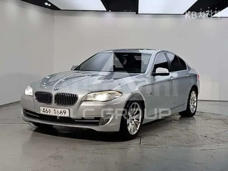 2013 BMW 523