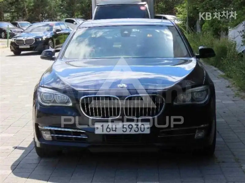 2013 BMW 7 Series